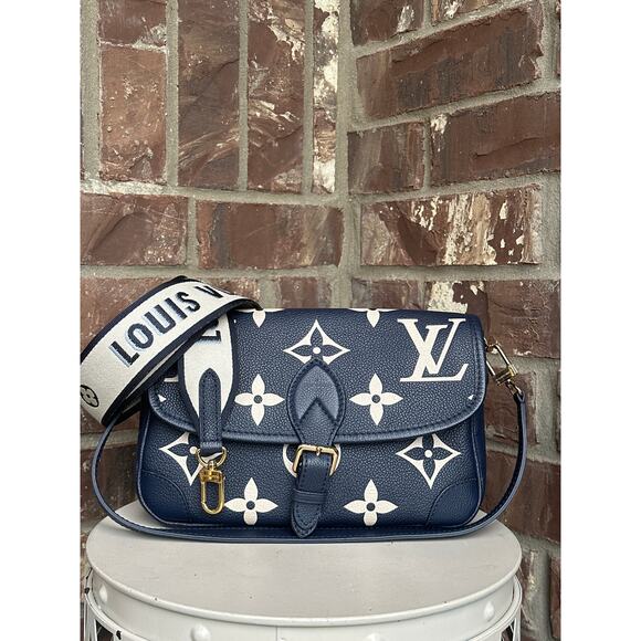 Louis Vuitton Diane NM Handbag Bicolor Monogram Empreinte Giant 31156 - Picture 1 of 8